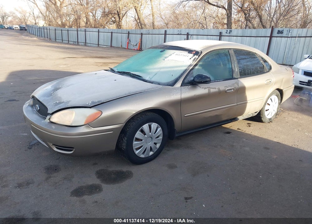 2005 FORD TAURUS SE VIN: 1FAFP53235A139644