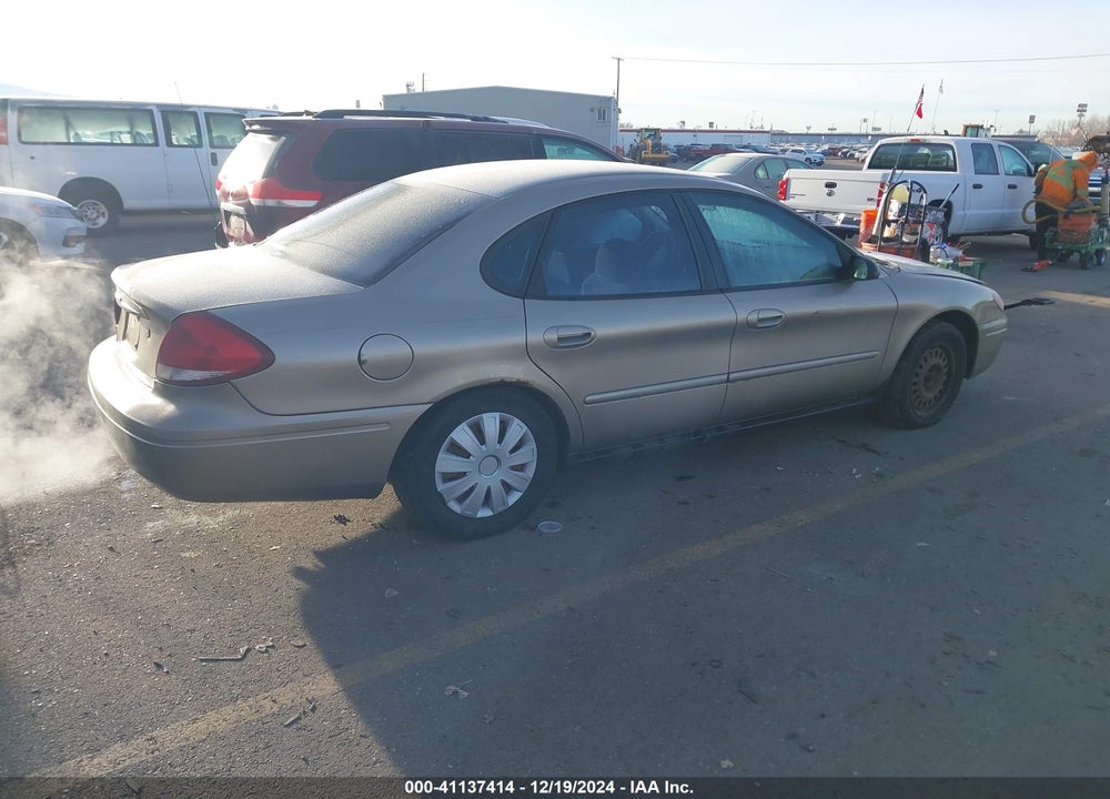 2005 FORD TAURUS SE VIN: 1FAFP53235A139644