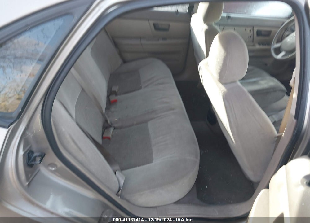 2005 FORD TAURUS SE VIN: 1FAFP53235A139644