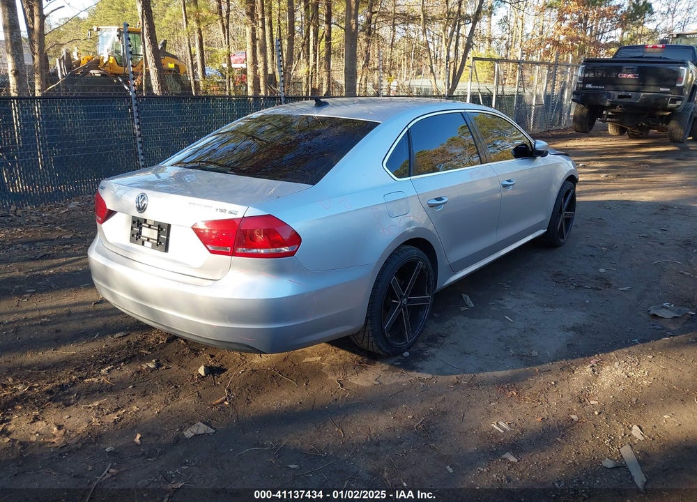 2014 VOLKSWAGEN PASSAT VIN: 1VWBT7A38EC038418