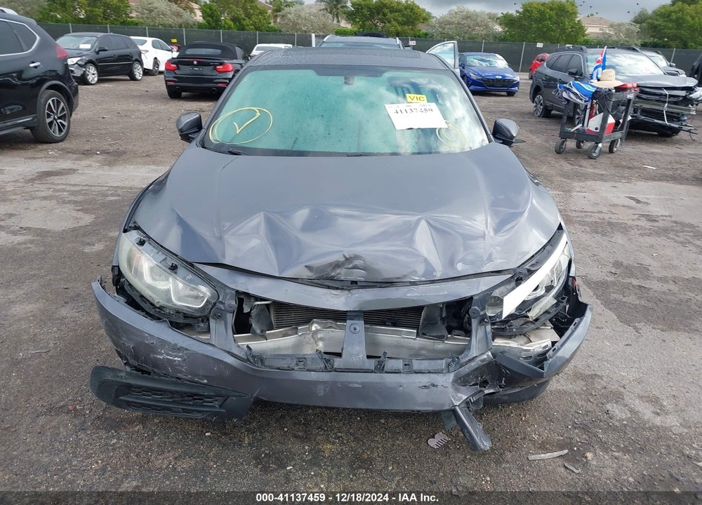 2018 HONDA CIVIC VIN: 2HGFC2F7XJH595682