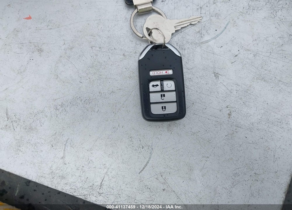 2018 HONDA CIVIC VIN: 2HGFC2F7XJH595682