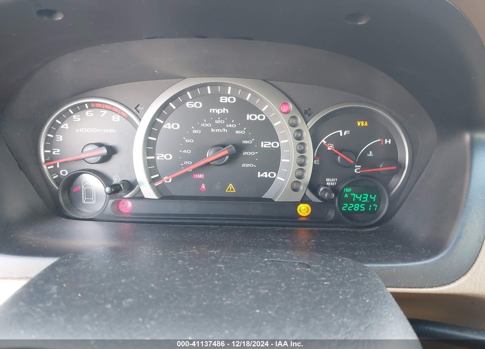 2005 HONDA PILOT EX-L VIN: 5FNYF18535B059799