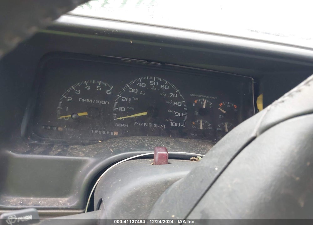 1997 CHEVROLET K1500 FLEETSIDE VIN: 2GCEK19R5V1207275