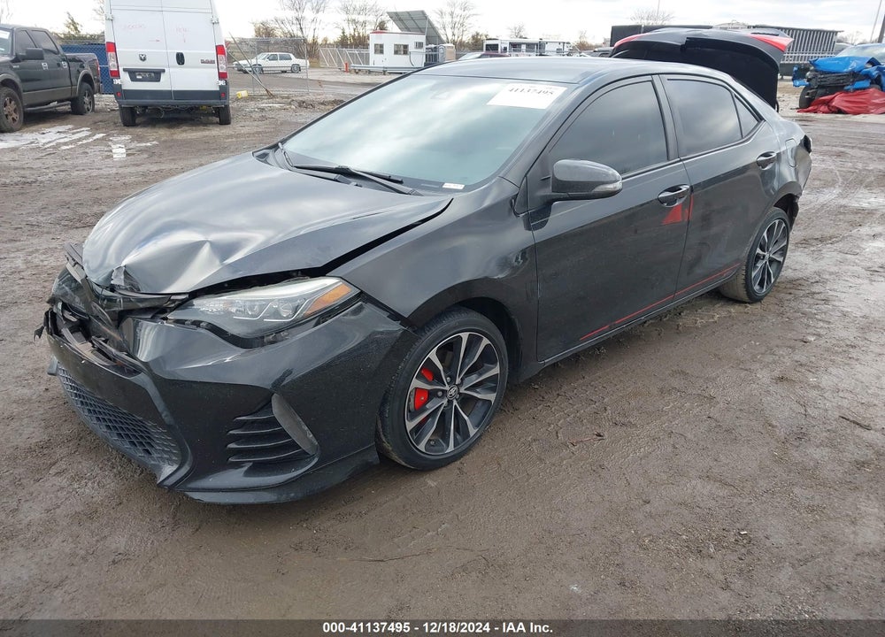 2018 TOYOTA COROLLA SE VIN: 5YFBURHE2JP785842