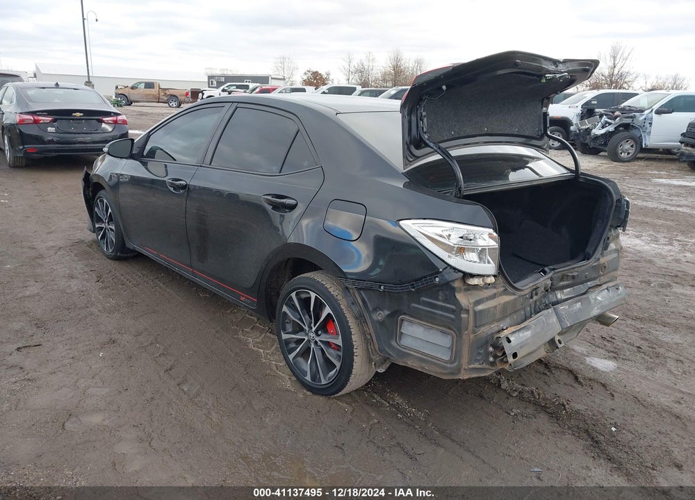 2018 TOYOTA COROLLA SE VIN: 5YFBURHE2JP785842