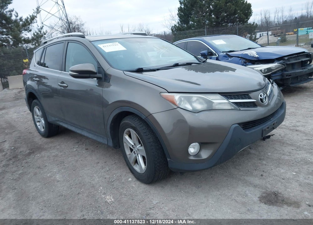 2013 TOYOTA RAV4 XLE VIN: 2T3RFREV4DW031896