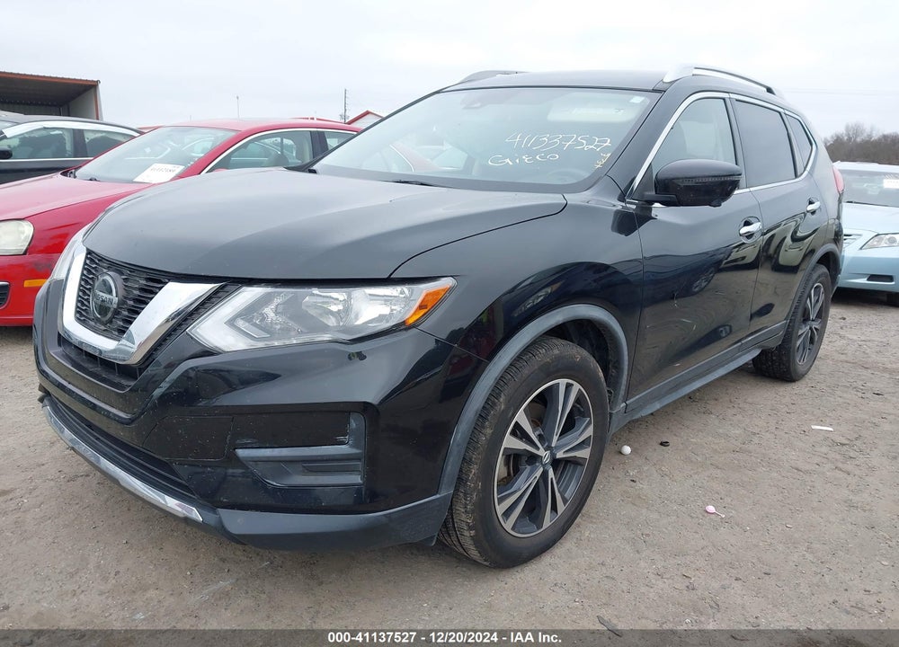 2019 NISSAN ROGUE SV VIN: JN8AT2MT5KW256862