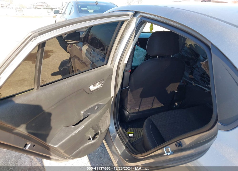 2022 KIA RIO VIN: 3KPA24AD1NE450651