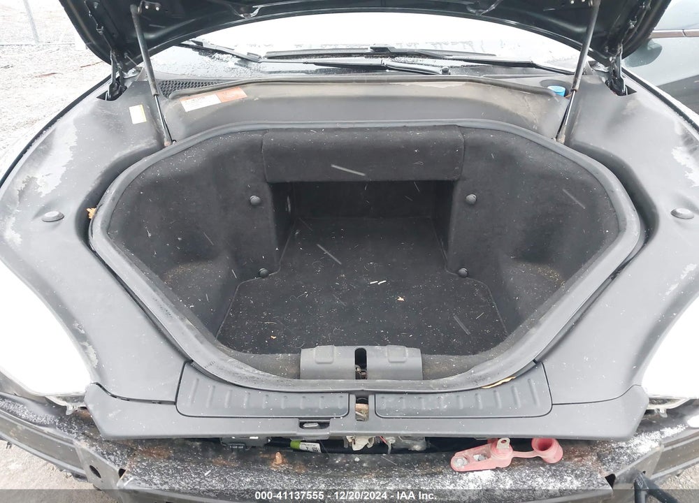 2014 TESLA MODEL S P85 VIN: 5YJSA1H14EFP34190