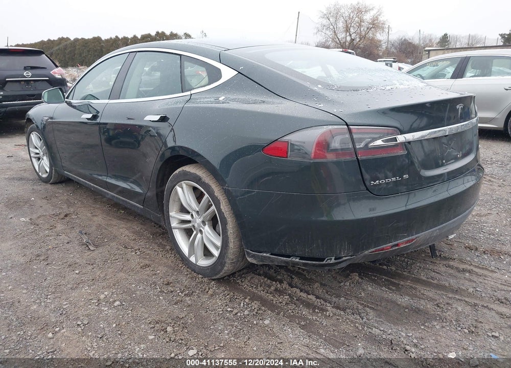 2014 TESLA MODEL S P85 VIN: 5YJSA1H14EFP34190