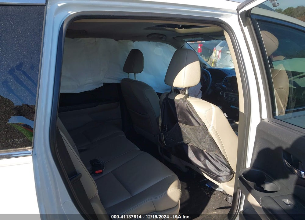 2020 HONDA PILOT VIN: 5FNYF6H53LB021175