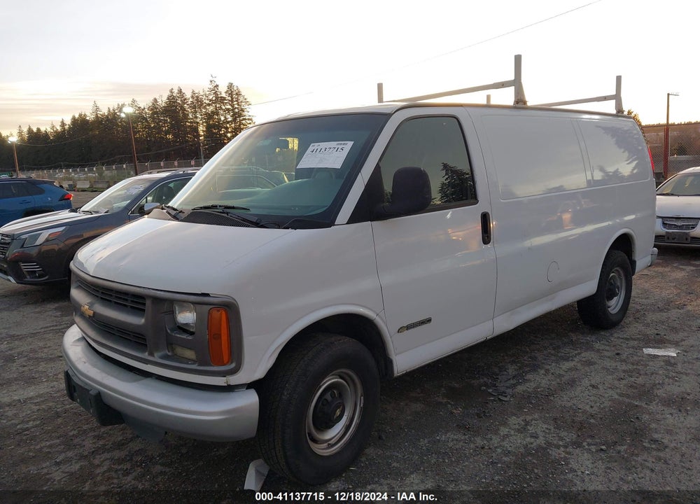1998 CHEVROLET CHEVY VAN G3500 VIN: 1GCHG35RXW1016846