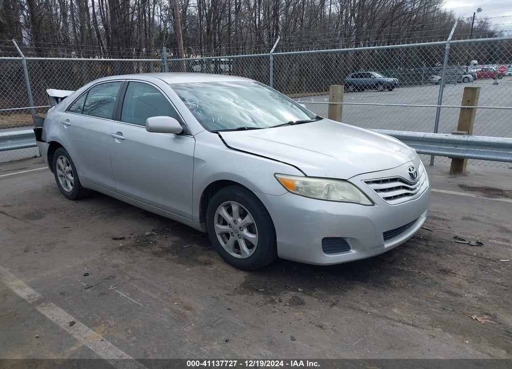 2011 TOYOTA CAMRY LE VIN: 4T1BF3EK5BU183888