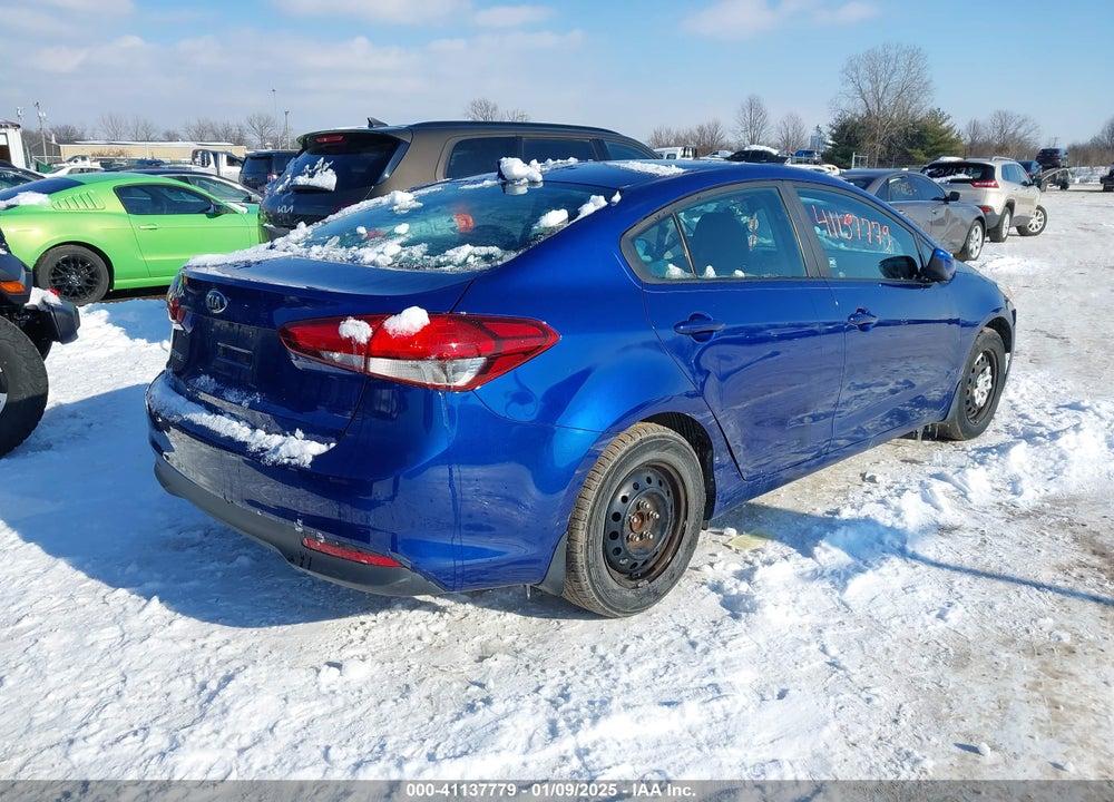 2017 KIA FORTE VIN: 3KPFK4A72HE059965