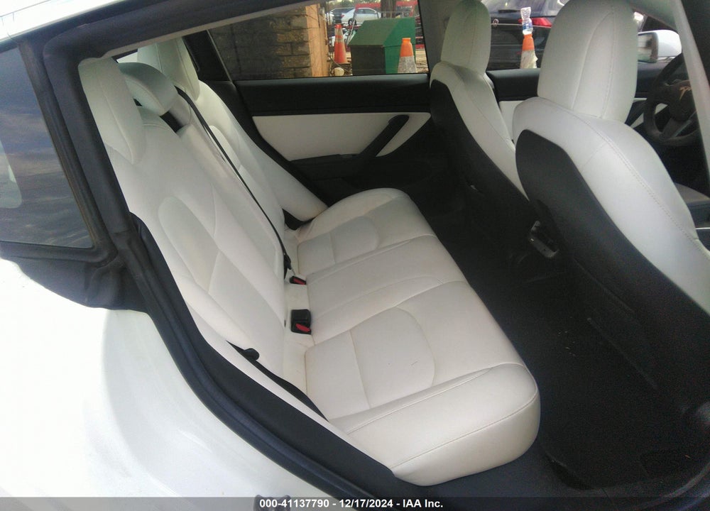 2019 TESLA MODEL 3 VIN: 5YJ3E1EB1KF513163