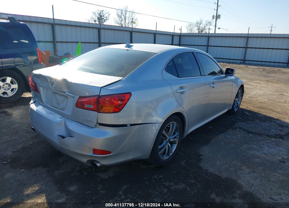 2007 LEXUS IS 350 VIN: JTHBE262172011715