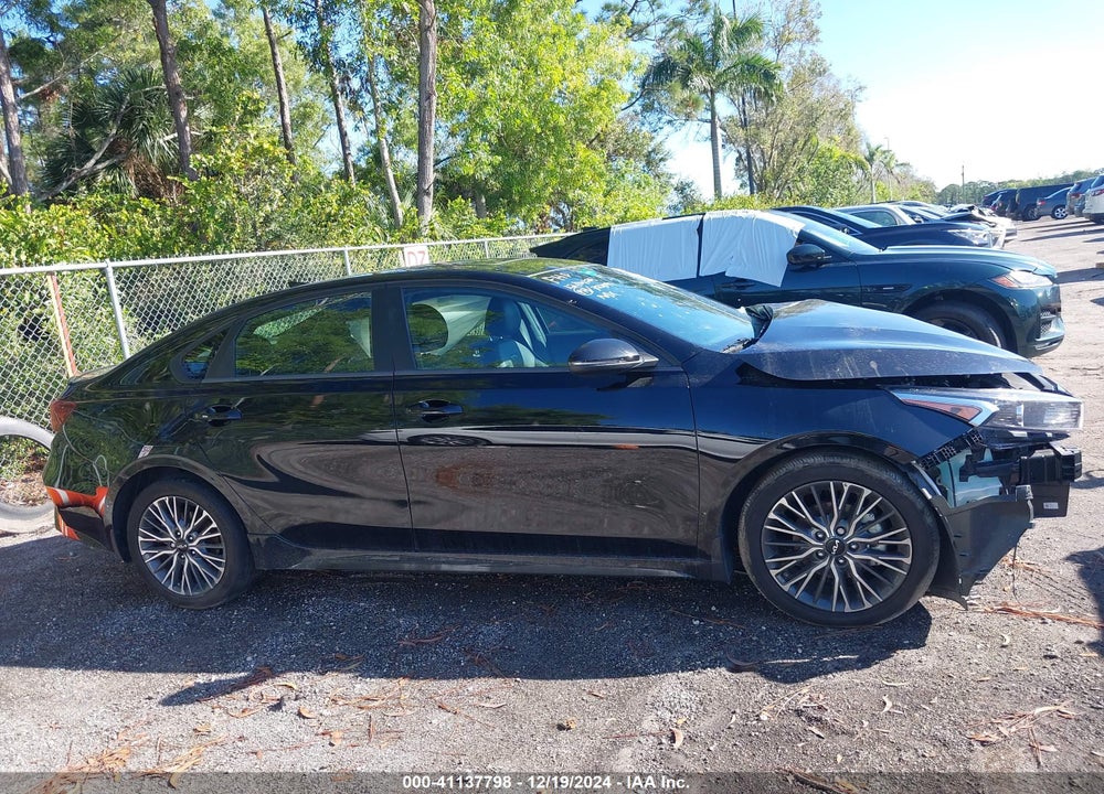 2024 KIA FORTE VIN: 3KPF54AD8RE724091