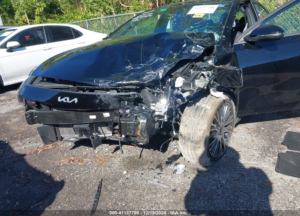 2024 KIA FORTE VIN: 3KPF54AD8RE724091