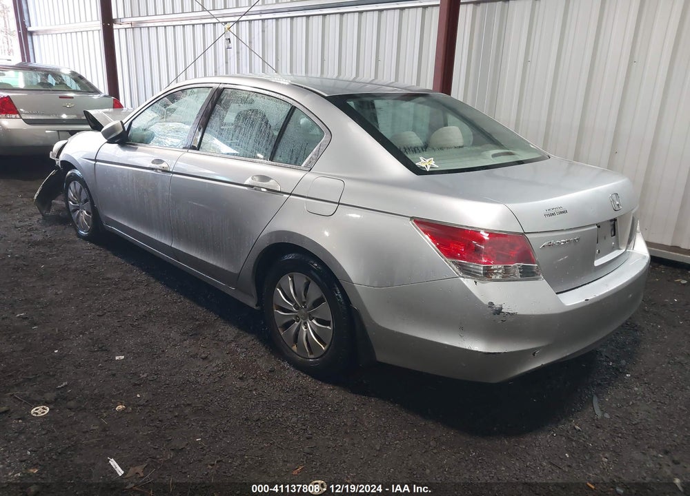 2008 HONDA ACCORD 2.4 LX VIN: 1HGCP263X8A016218