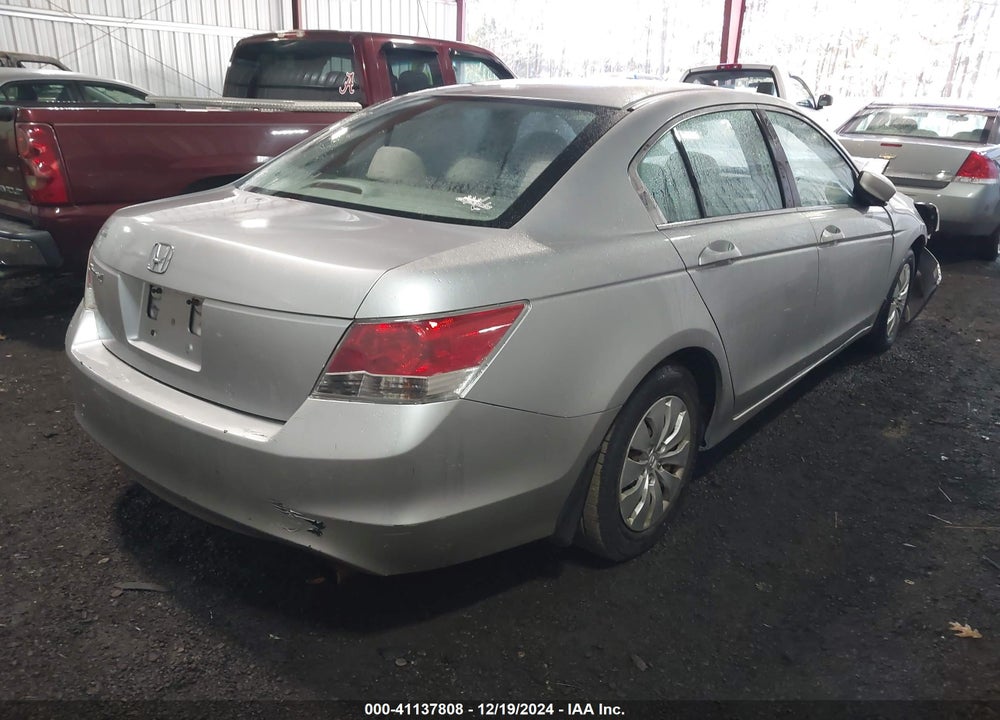 2008 HONDA ACCORD 2.4 LX VIN: 1HGCP263X8A016218