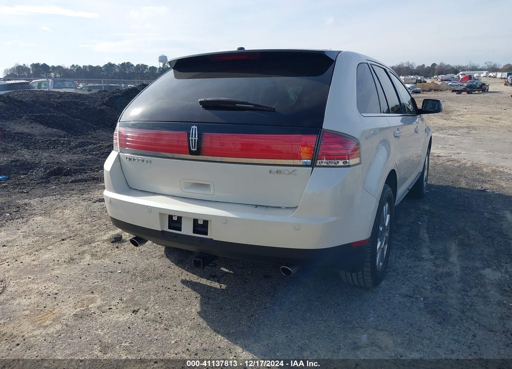 2008 LINCOLN MKX VIN: 2LMDU68C28BJ25017