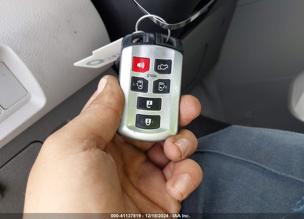 2015 TOYOTA SIENNA XLE LIMITED VIN: 5TDDK3DC2FS116159