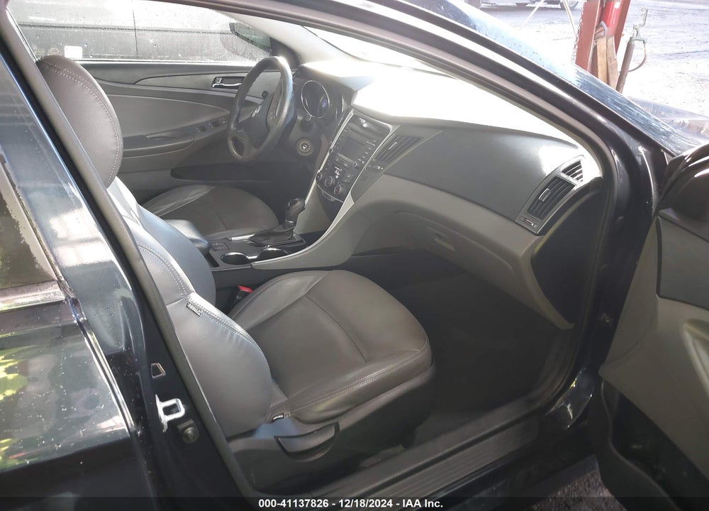 2014 HYUNDAI SONATA GLS VIN: 5NPEB4AC9EH948116