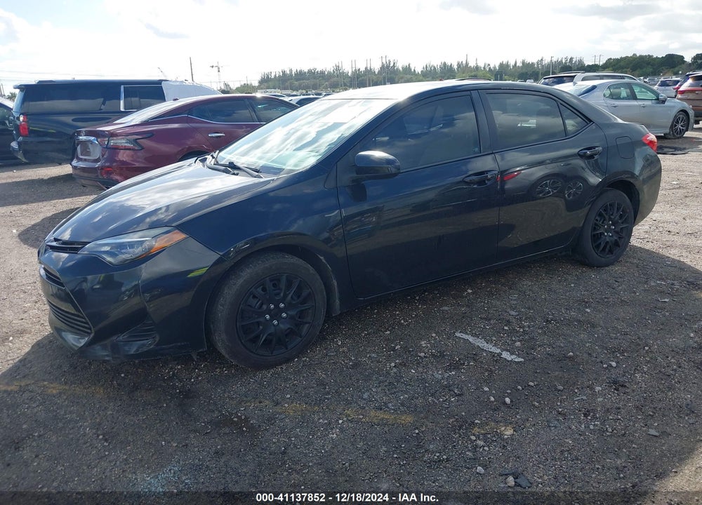2018 TOYOTA COROLLA VIN: 2T1BURHE4JC977117