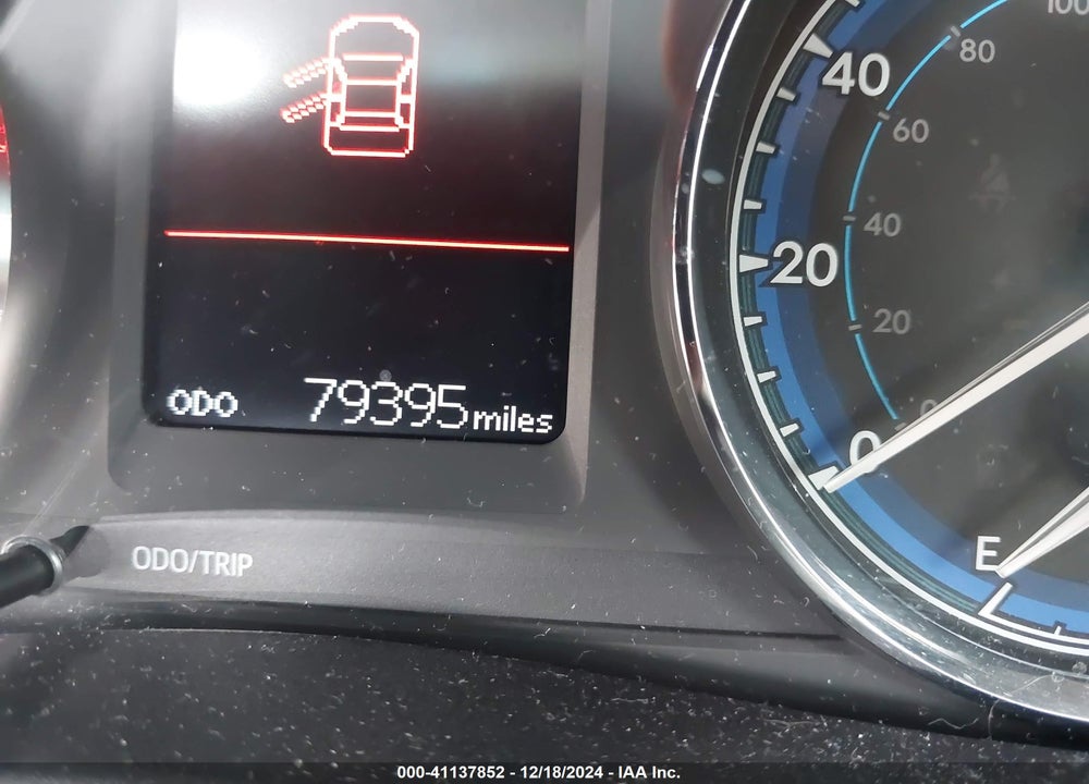 2018 TOYOTA COROLLA VIN: 2T1BURHE4JC977117