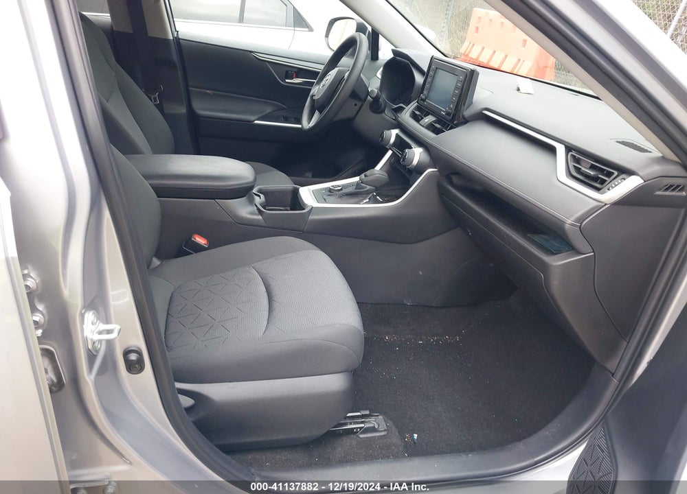 2022 TOYOTA RAV4 HYBRID XLE VIN: 4T3RWRFV0NU074874