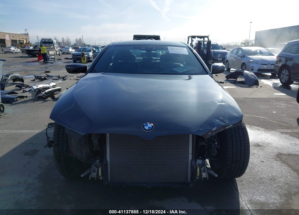 2019 BMW 540I VIN: WBAJE5C53KWE66225