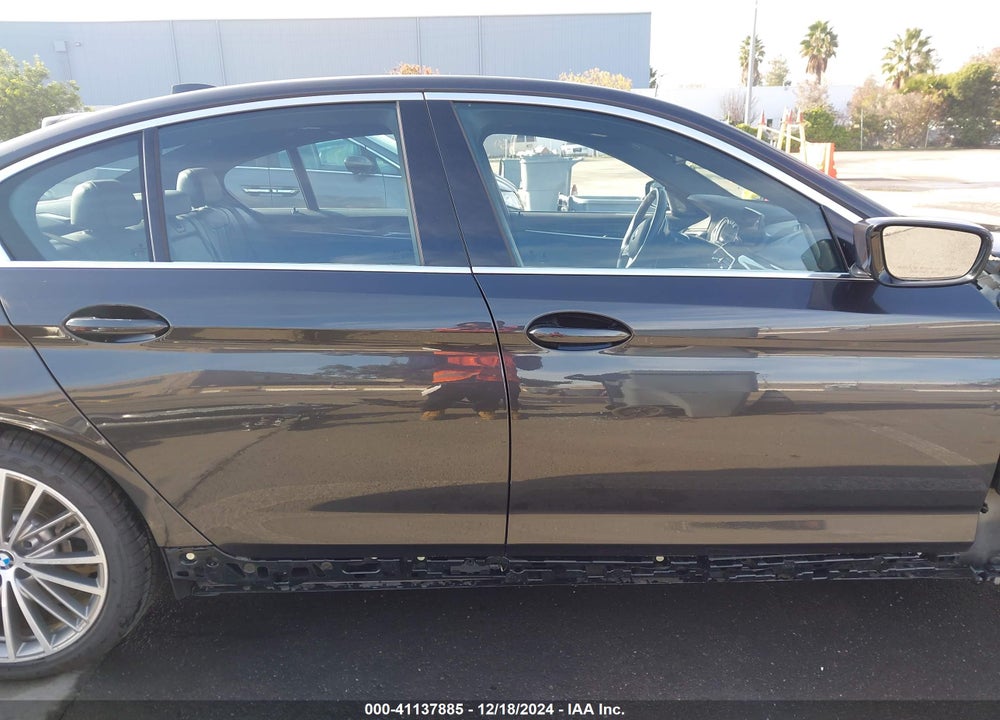 2019 BMW 540I VIN: WBAJE5C53KWE66225
