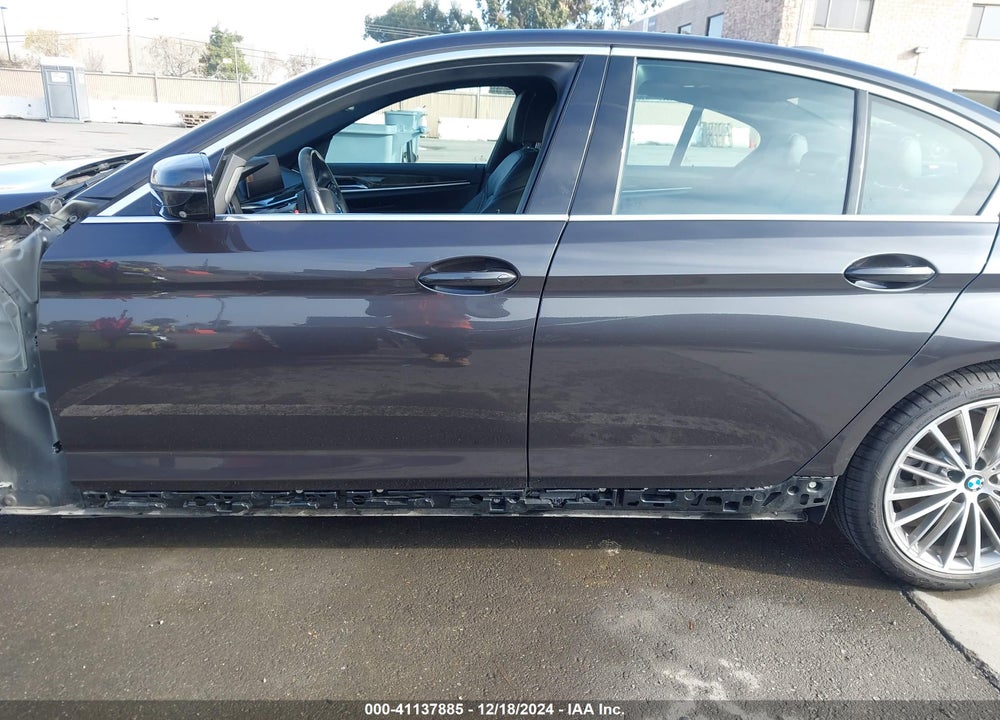 2019 BMW 540I VIN: WBAJE5C53KWE66225