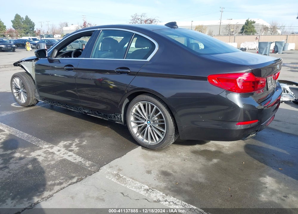 2019 BMW 540I VIN: WBAJE5C53KWE66225