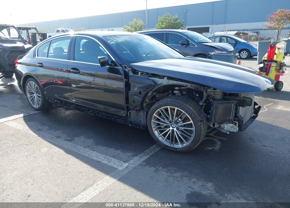 2019 BMW 540I VIN: WBAJE5C53KWE66225