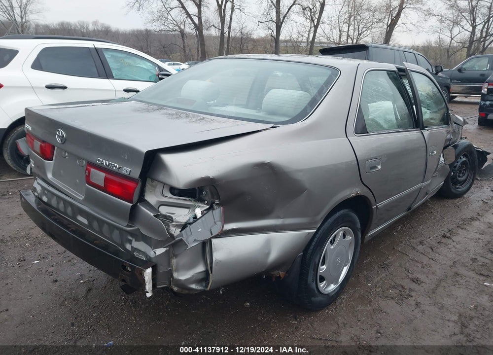 1999 TOYOTA CAMRY CE VIN: 4T1BG22K7XU408962
