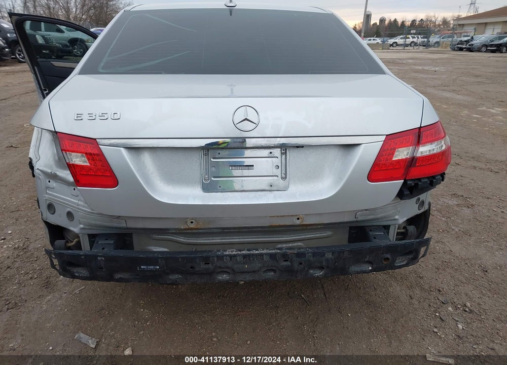 2010 MERCEDES-BENZ E 350 VIN: WDDHF5GB1AA192584