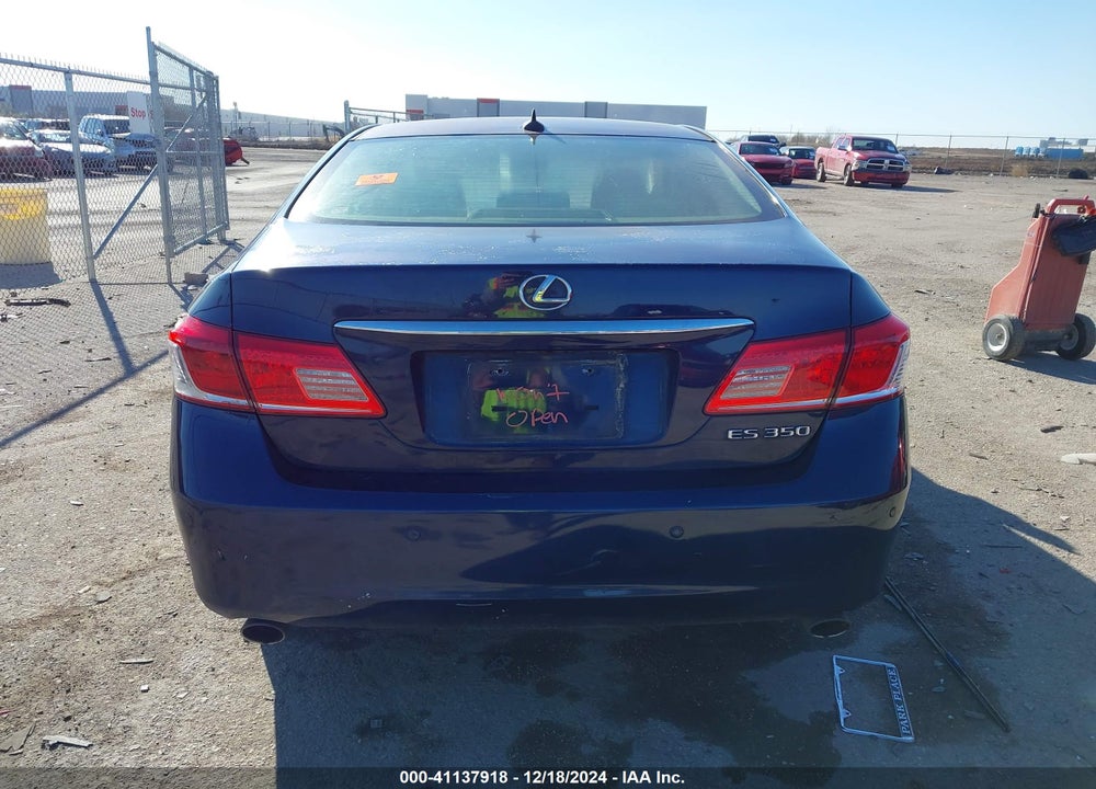 2011 LEXUS ES 350 VIN: JTHBK1EG4B2452358