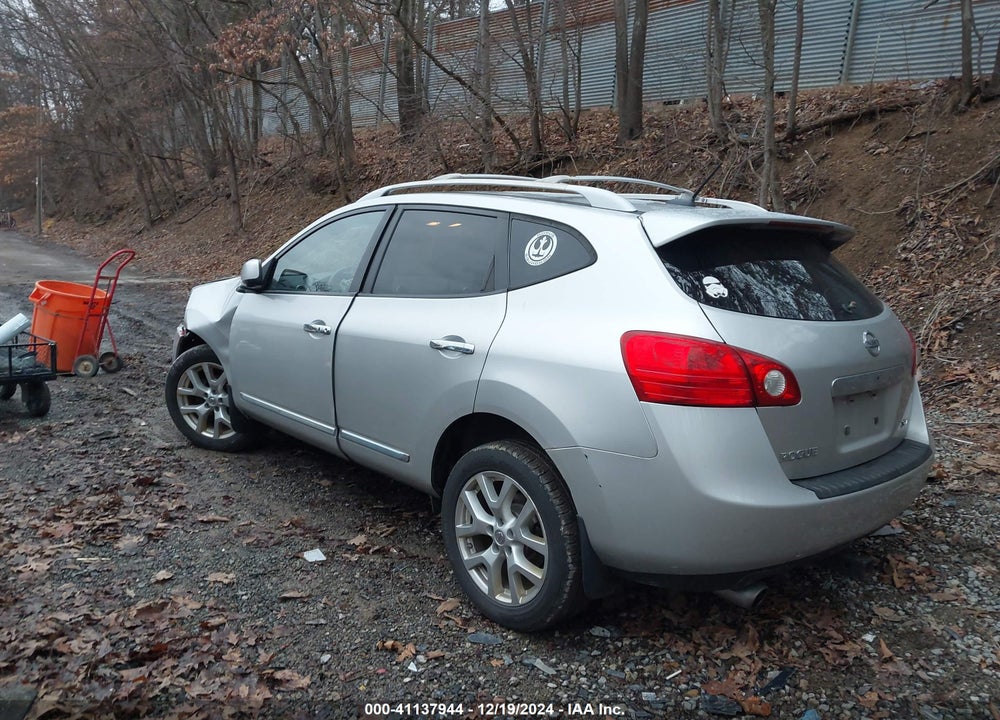 2013 NISSAN ROGUE SV W/SL PKG VIN: JN8AS5MV0DW607928
