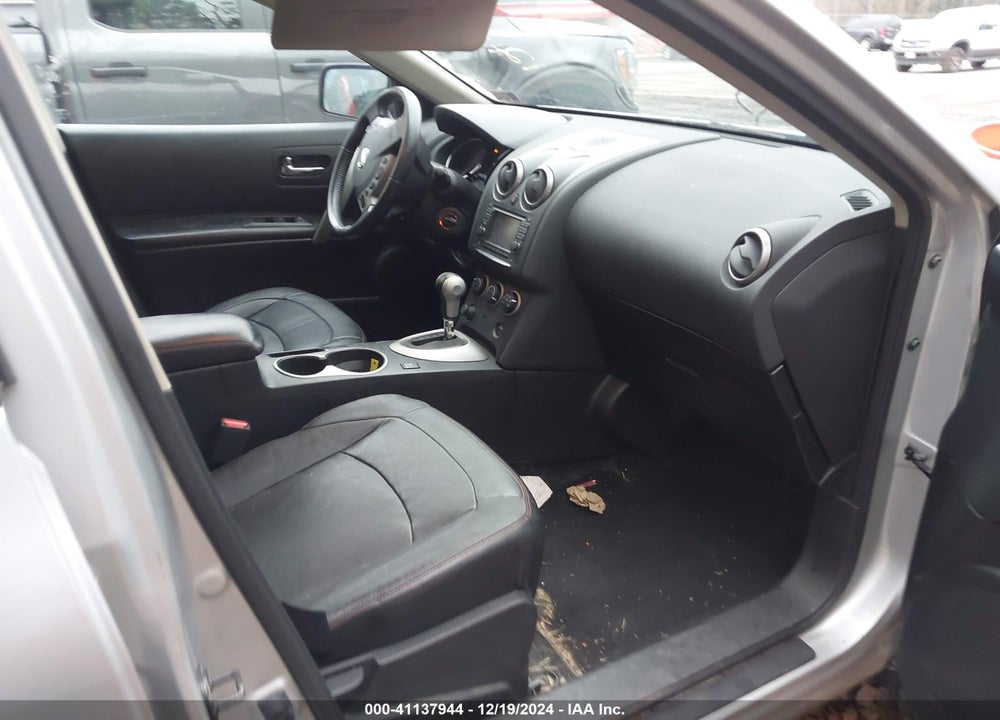2013 NISSAN ROGUE SV W/SL PKG VIN: JN8AS5MV0DW607928