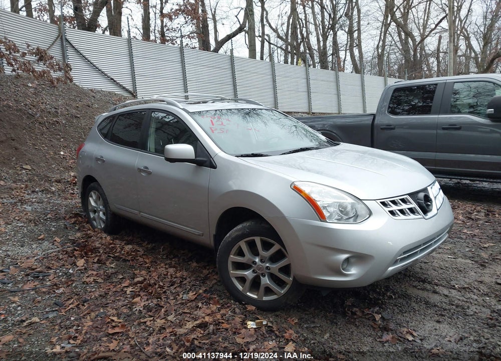 2013 NISSAN ROGUE SV W/SL PKG VIN: JN8AS5MV0DW607928