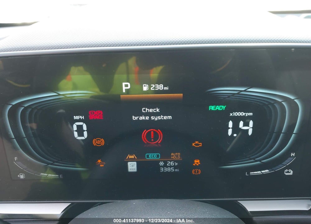 2024 KIA NIRO PLUG-IN HYBRID VIN: KNDCR3LF4R5174223