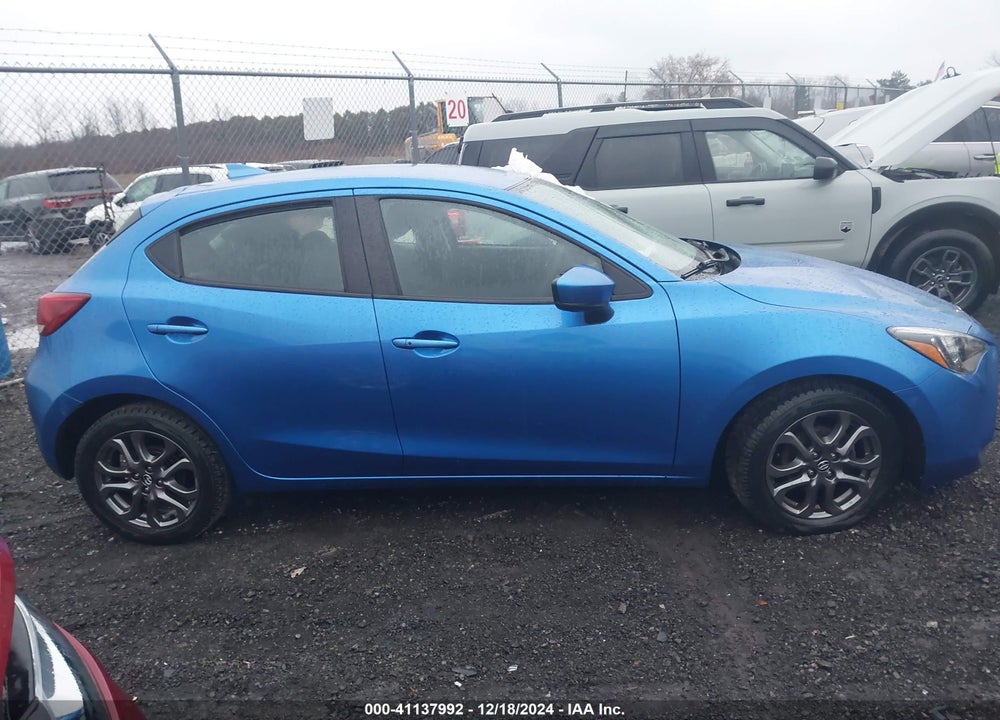 2020 TOYOTA YARIS LE VIN: 3MYDLBJV8LY701489