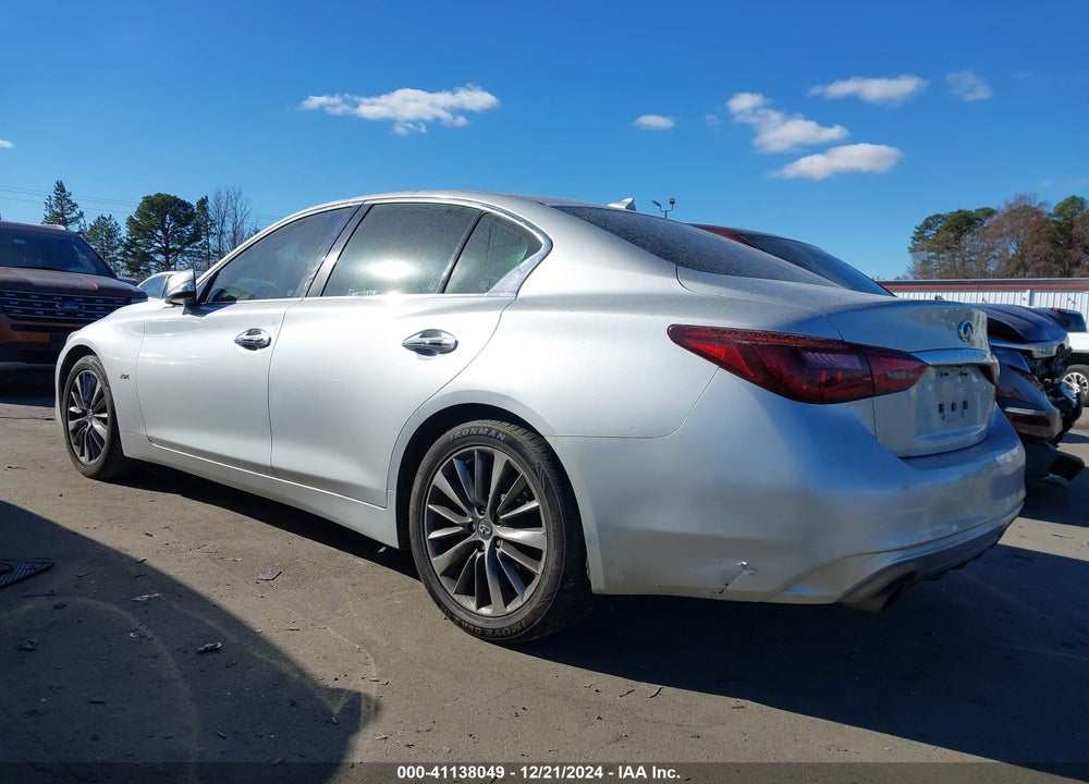 2018 INFINITI Q50 3.0T LUXE VIN: JN1EV7AP0JM591441