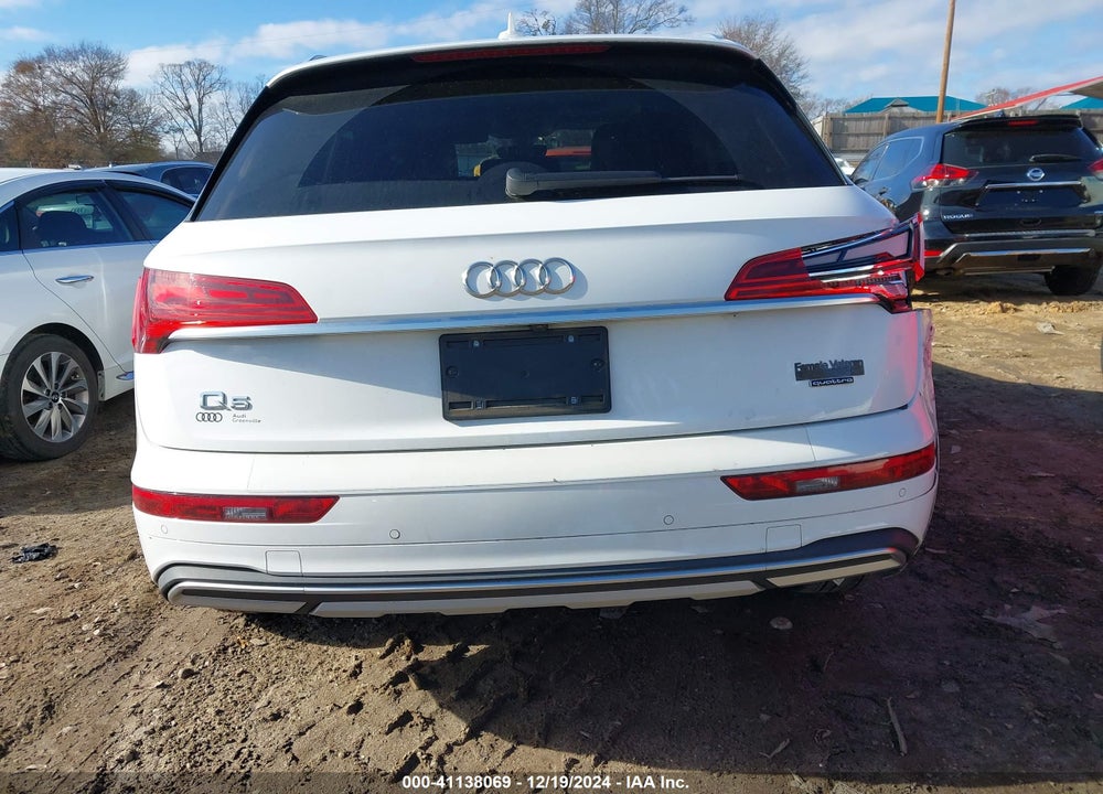 2021 AUDI Q5 PREMIUM 45 TFSI QUATTRO S TRONIC VIN: WA1AAAFY6M2124945
