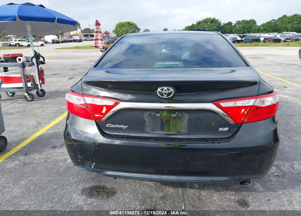 2017 TOYOTA CAMRY SE VIN: 4T1BF1FK6HU282800