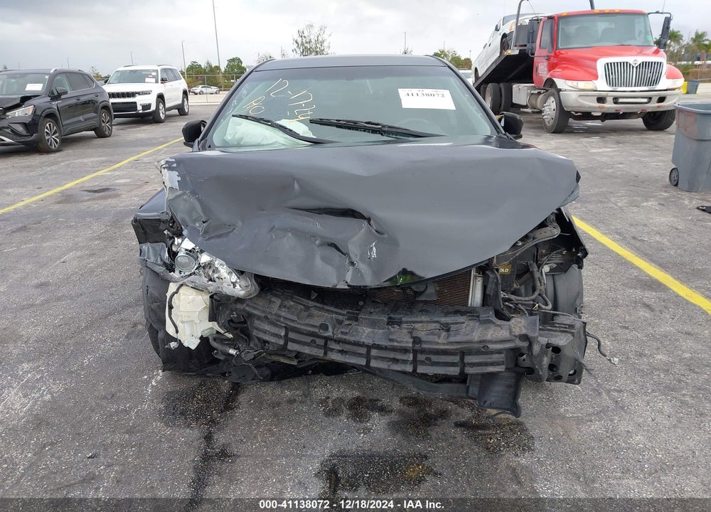 2017 TOYOTA CAMRY SE VIN: 4T1BF1FK6HU282800