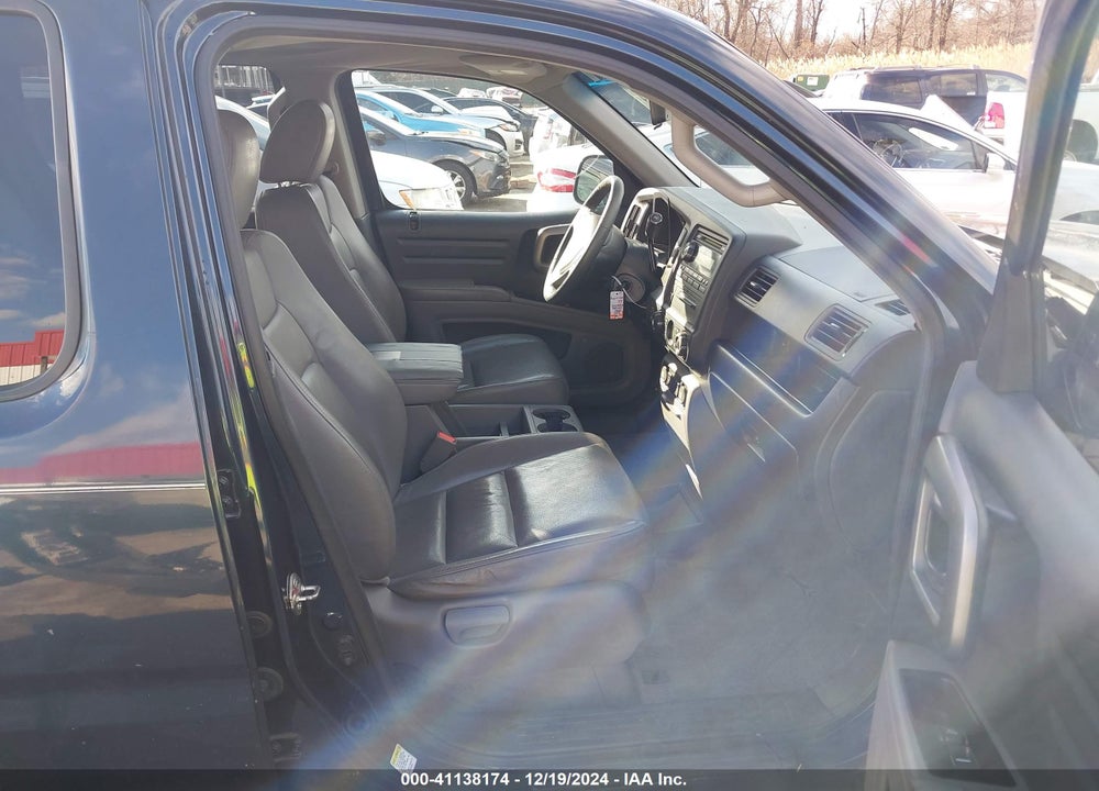 2010 HONDA RIDGELINE RTL VIN: 5FPYK1F57AB001758
