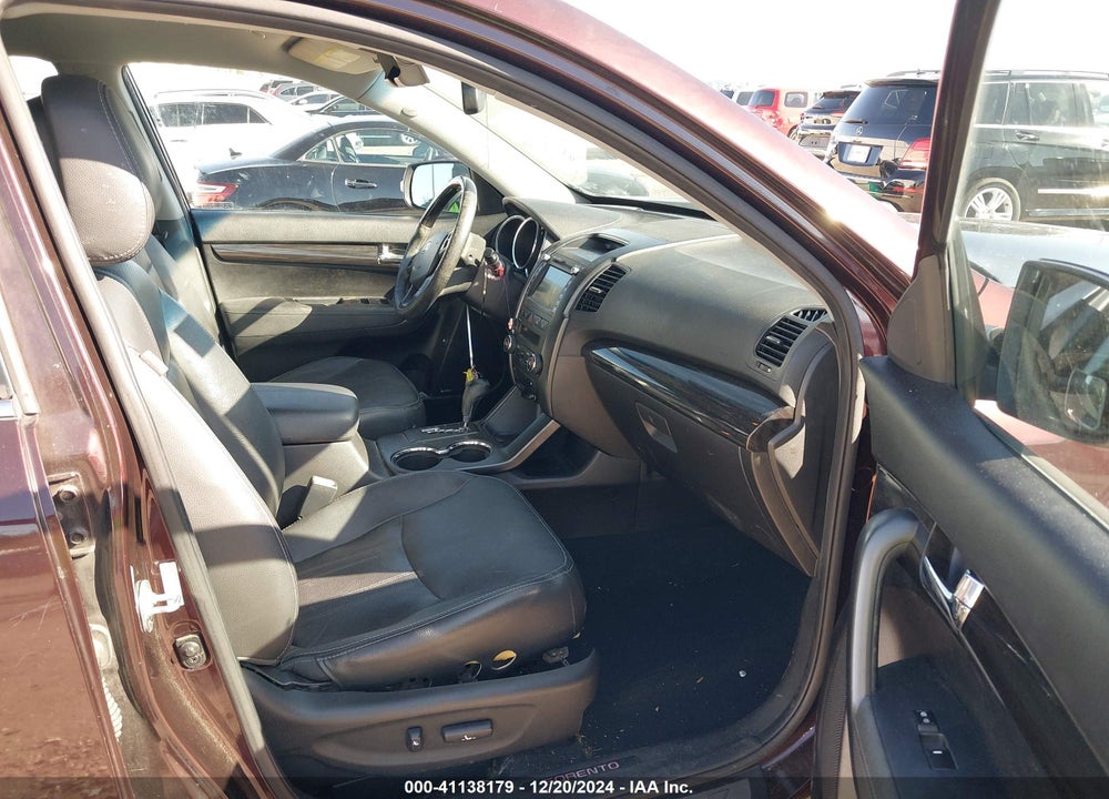 2012 KIA SORENTO SX V6 VIN: 5XYKW4A2XCG238144
